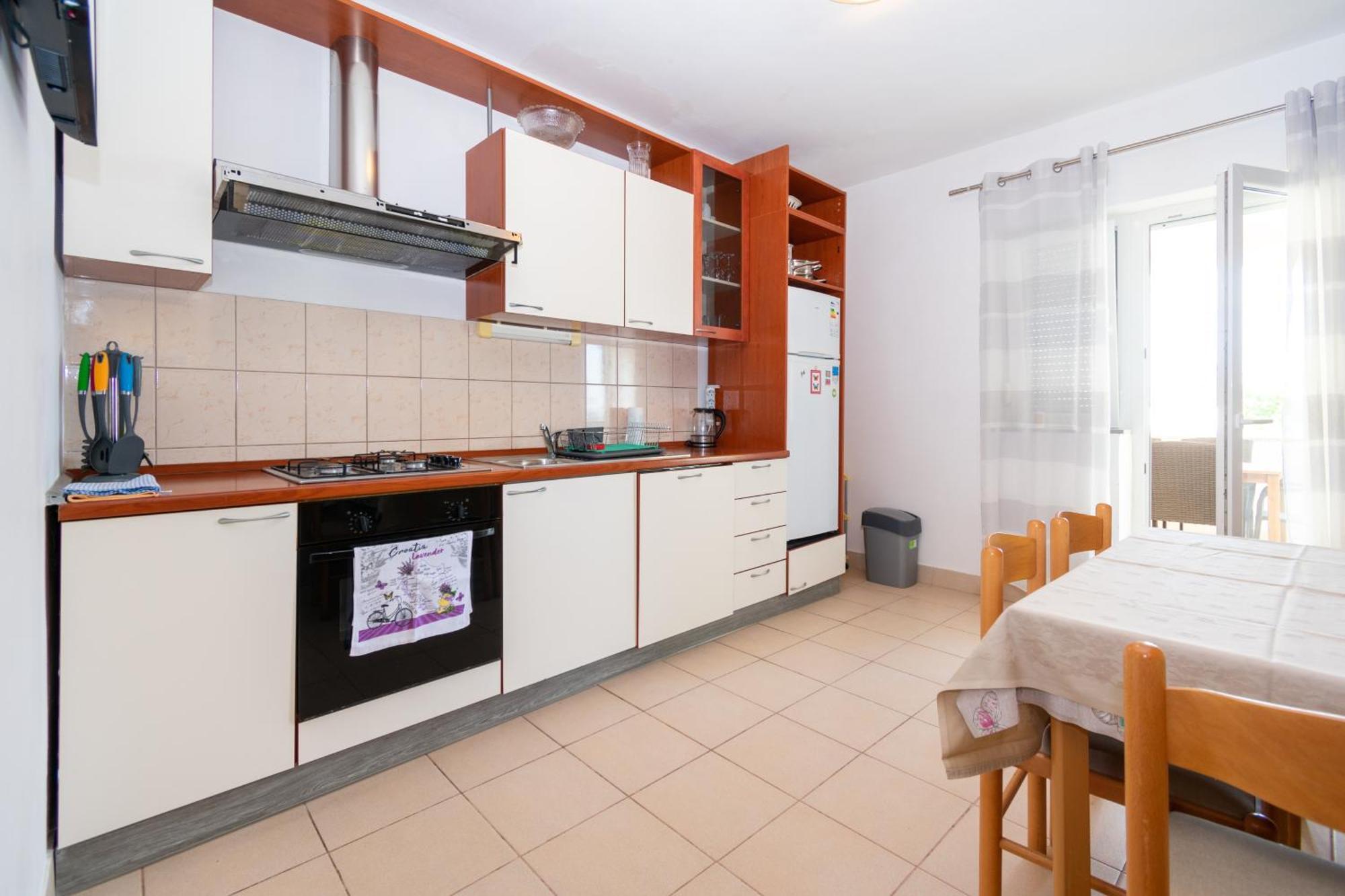 Apartments By The Sea Mandre, Pag - 4093 Kolan Room photo