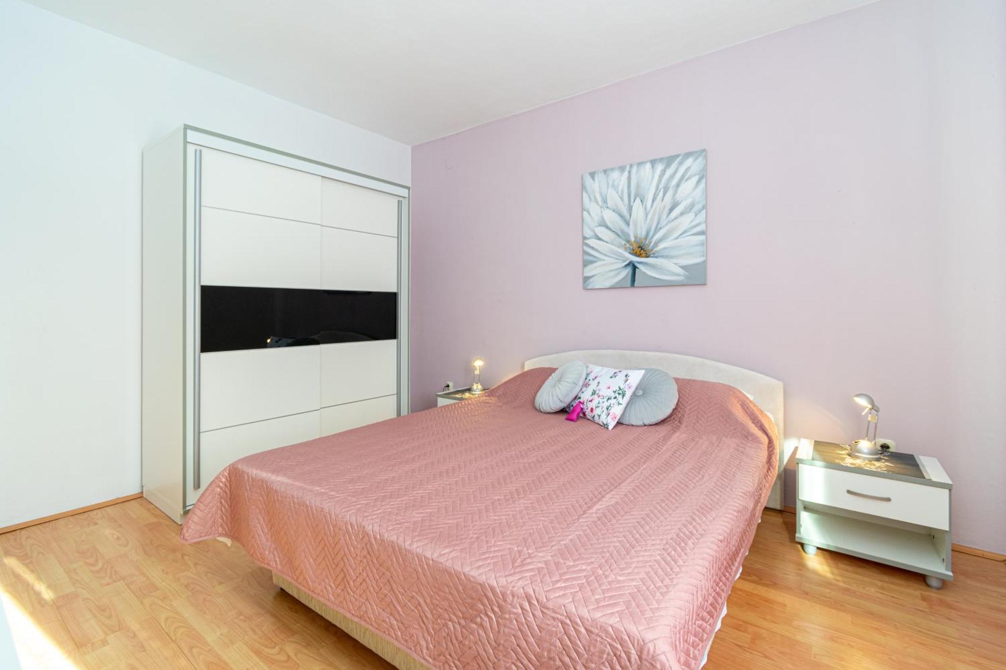Apartments By The Sea Mandre, Pag - 4093 Kolan Room photo